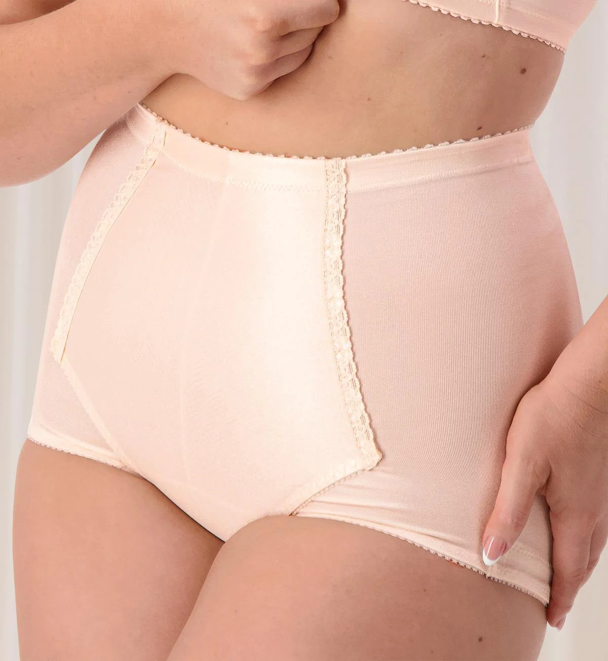 BELFORM SHAPEWEAR BRIEF - Image 5