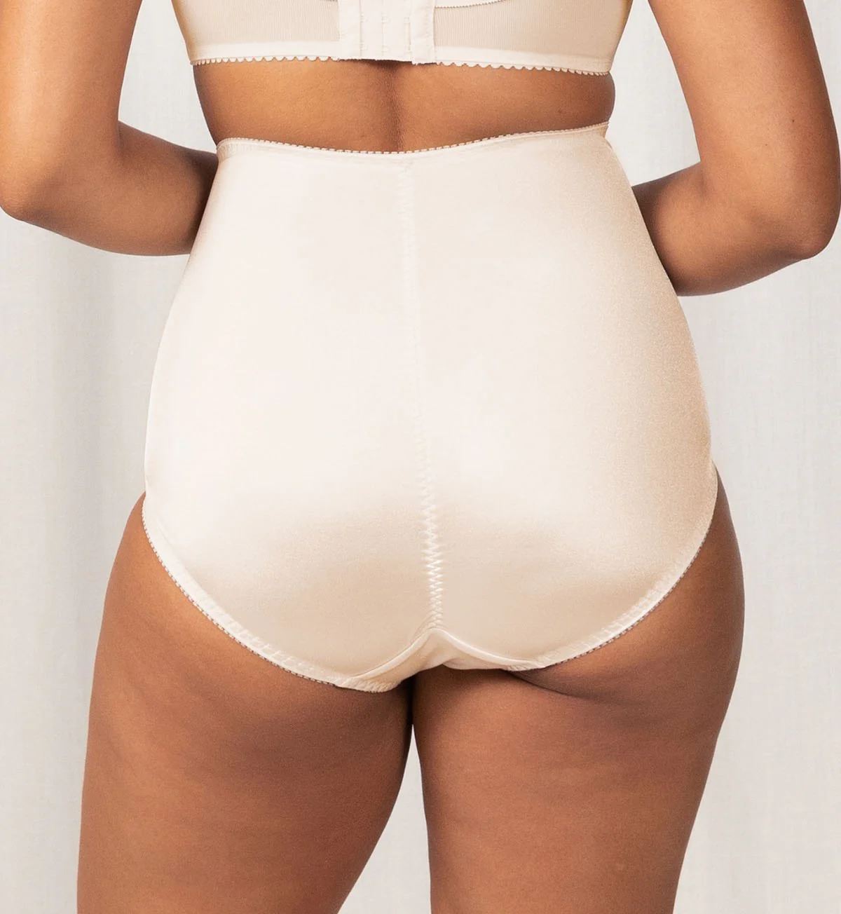 JOLLY COMFORT SHAPEWEAR BRIEF - Image 4