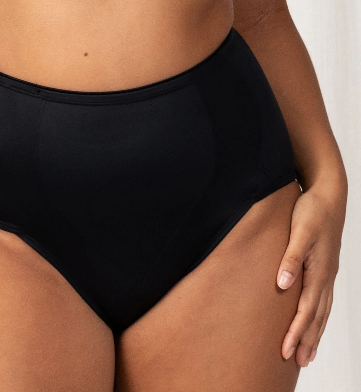 MINIMISER HIPS PANTY - Image 5