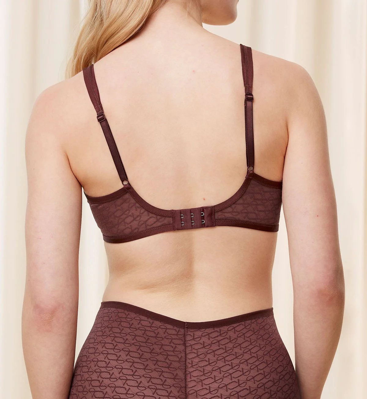SIGNATURE SHEER MINIMISER BRA - Image 3